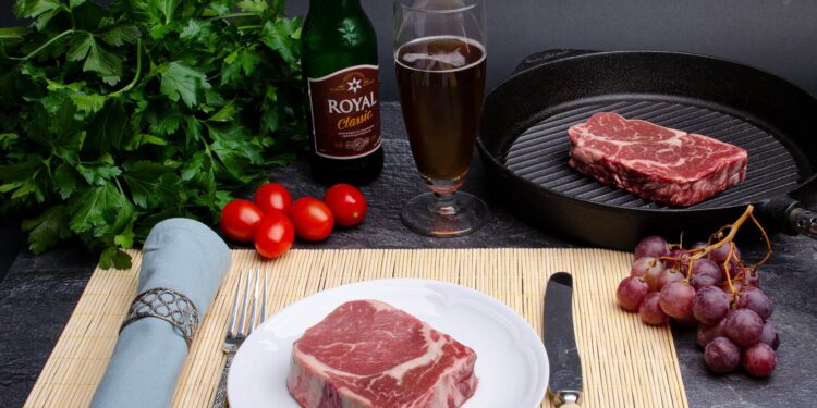 Israeli Startup Creates 3D Bioprinted Steak